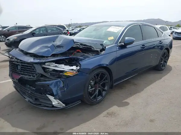 1HGCY2F81RA000919 2024 HONDA ACCORD - Image 2