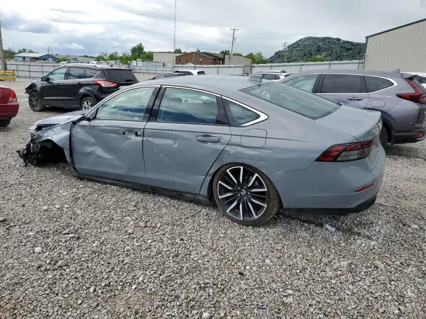 1HGCY2F81SA001591 2025 HONDA ACCORD - Image 2