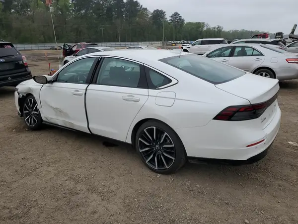 1HGCY2F82SA000823 2025 HONDA ACCORD - Image 2