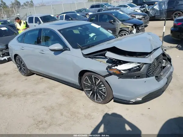 1HGCY2F82SA058186 2025 HONDA ACCORD - Image 1