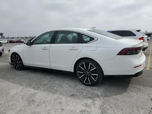 1HGCY2F83RA027605 2024 HONDA ACCORD - Image 2