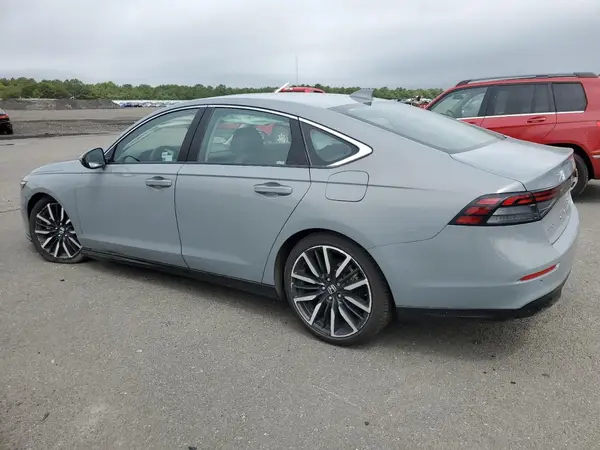 1HGCY2F83RA040905 2024 HONDA ACCORD - Image 2
