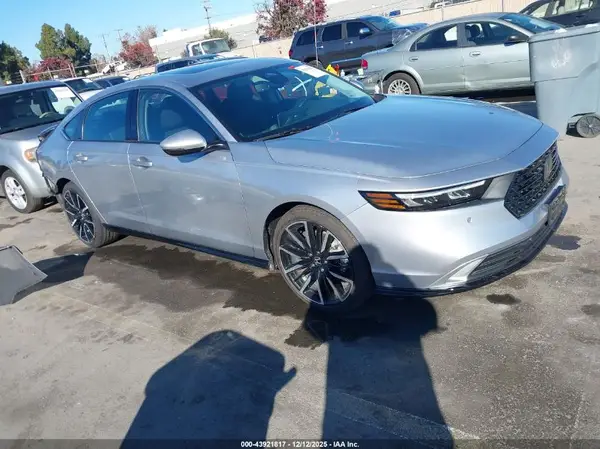 1HGCY2F84RA044882 2024 HONDA ACCORD - Image 1