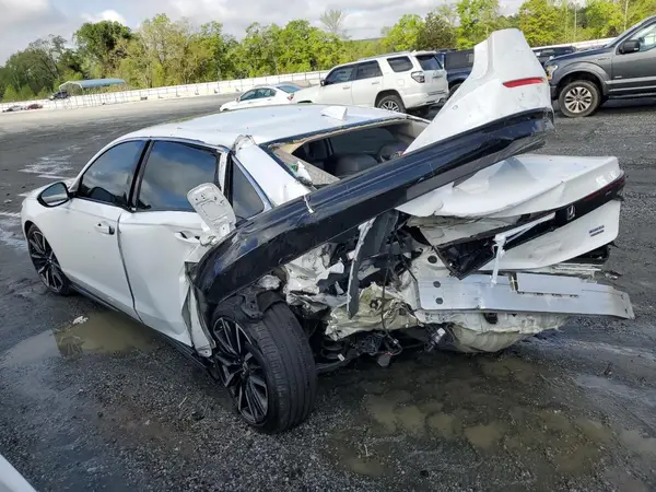 1HGCY2F85RA066888 2024 HONDA ACCORD - Image 2
