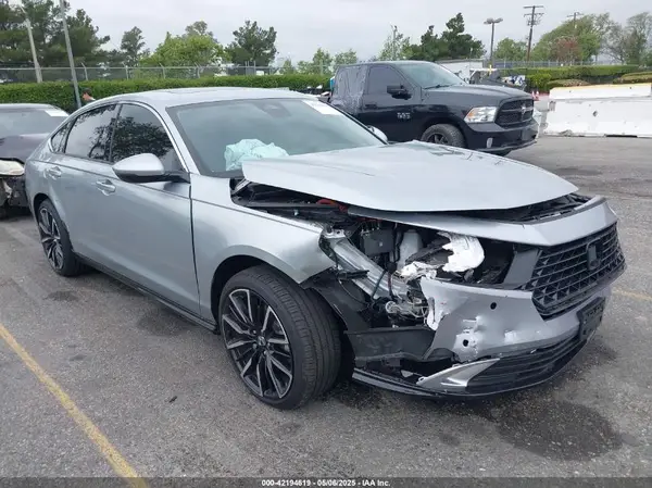 1HGCY2F87RA082705 2024 HONDA ACCORD - Image 1