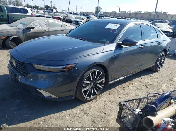 1HGCY2F88PA030867 2023 HONDA ACCORD - Image 2
