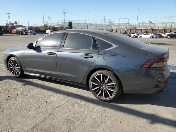 1HGCY2F89RA000439 2024 HONDA ACCORD - Image 2