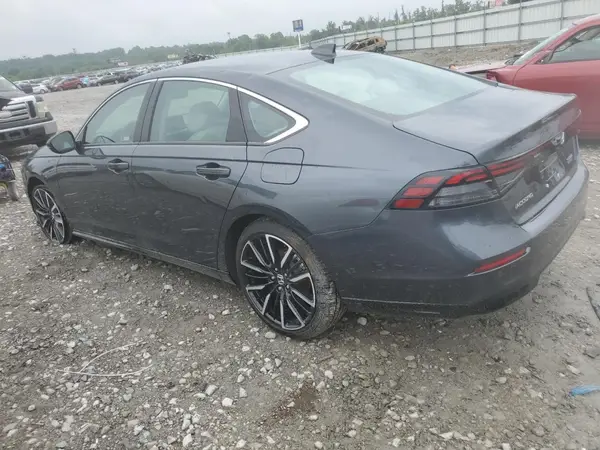 1HGCY2F89SA005694 2025 HONDA ACCORD - Image 2
