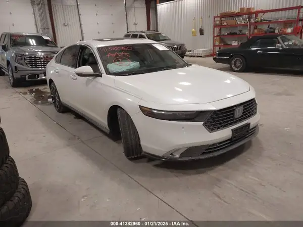 1HGCY2F8XPA068567 2023 HONDA ACCORD - Image 1