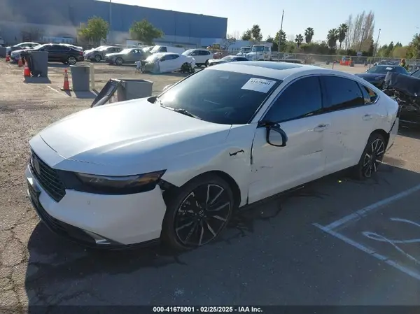 1HGCY2F8XRA035250 2024 HONDA ACCORD - Image 2