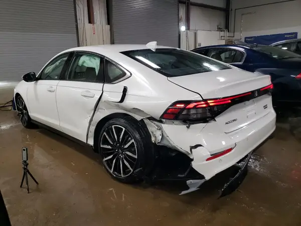 1HGCY2F8XRA066871 2024 HONDA ACCORD - Image 2