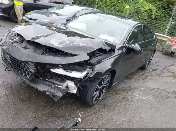 1HGCY2F8XRA094072 2024 HONDA ACCORD - Image 2