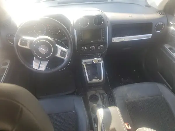 1J4NF1FB9BD283250 2017 JEEP COMPASS - Image 8