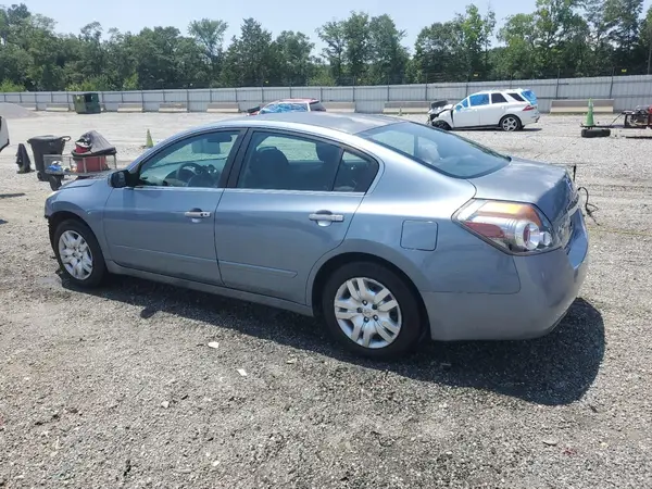 1N4AL2AP9CC150586 2024 NISSAN ALTIMA - Image 2