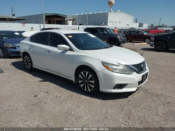 1N4AL3AP0GC112353 2016 NISSAN ALTIMA - Image 1