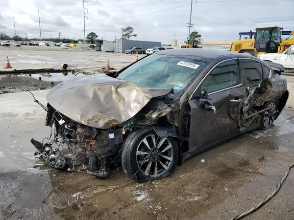 1N4AL3AP0GC116838 2016 NISSAN ALTIMA - Image 1