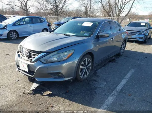 1N4AL3AP0GC118105 2016 NISSAN ALTIMA - Image 2