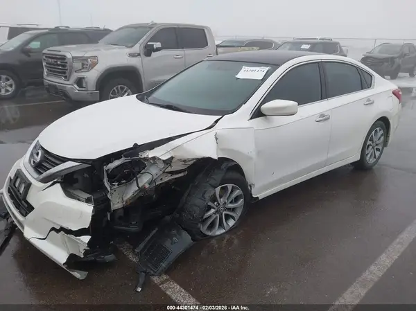 1N4AL3AP0GC124986 2016 NISSAN ALTIMA - Image 2