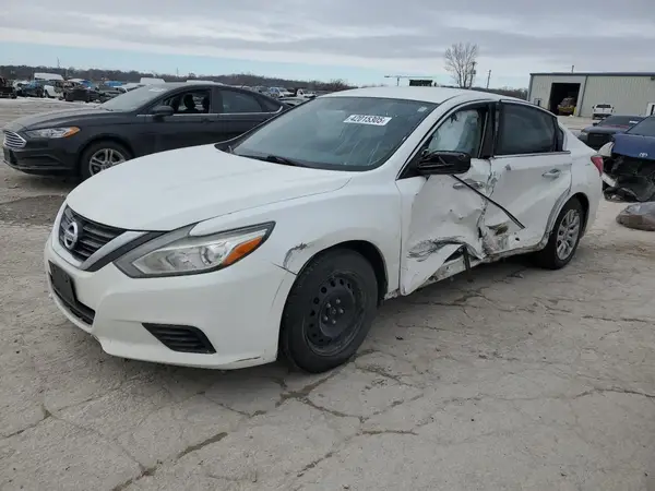 1N4AL3AP0GC132442 2016 NISSAN ALTIMA - Image 1