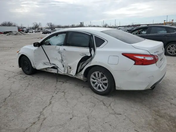 1N4AL3AP0GC132442 2016 NISSAN ALTIMA - Image 2