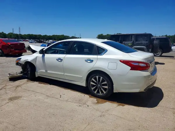 1N4AL3AP0GC135101 2016 NISSAN ALTIMA - Image 2