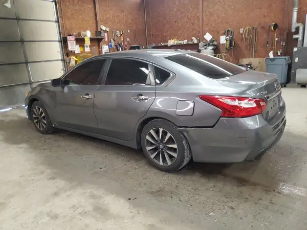 1N4AL3AP0GC135678 2016 NISSAN ALTIMA - Image 2