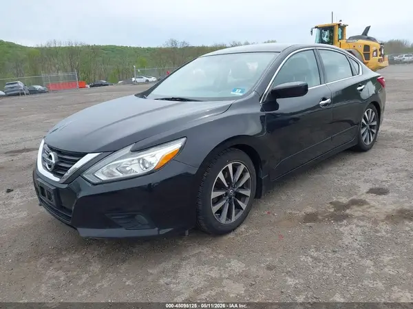 1N4AL3AP0GC136359 2016 NISSAN ALTIMA - Image 2