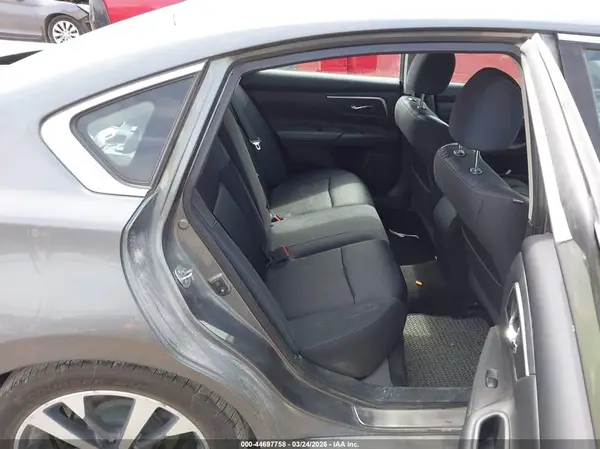 1N4AL3AP0GC138080 2016 NISSAN ALTIMA - Image 8