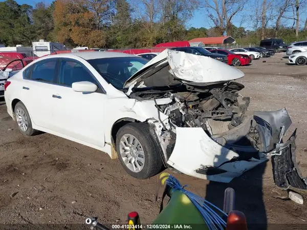 1N4AL3AP0GC142923 2016 NISSAN ALTIMA - Image 1