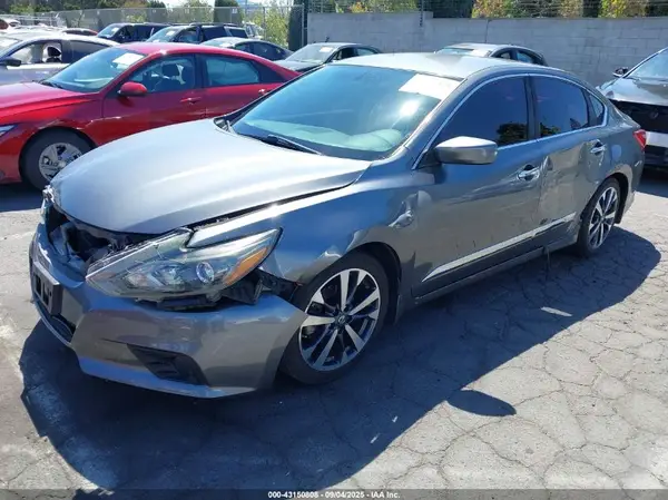 1N4AL3AP0GC146910 2016 NISSAN ALTIMA - Image 2