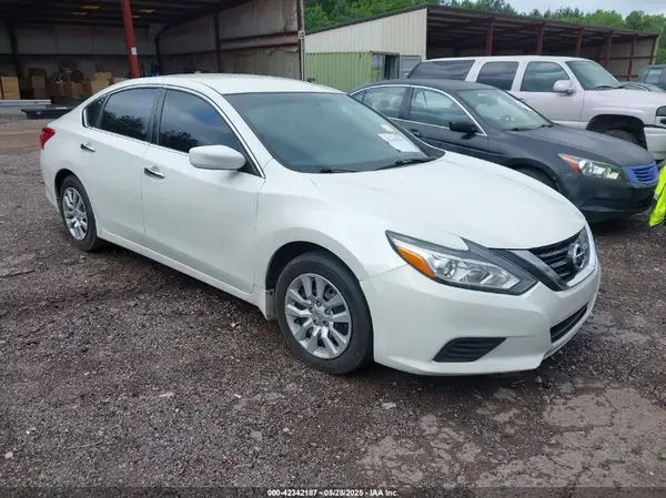1N4AL3AP0GC147295 2016 NISSAN ALTIMA - Image 1