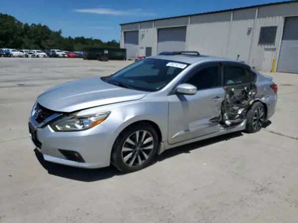 1N4AL3AP0GC153100 2016 NISSAN ALTIMA - Image 1