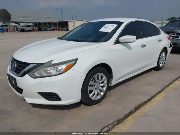 1N4AL3AP0GC153288 2016 NISSAN ALTIMA - Image 2