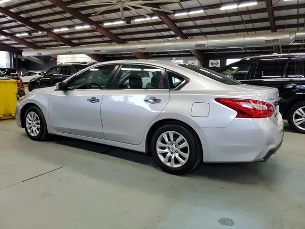 1N4AL3AP0GC155025 2016 NISSAN ALTIMA - Image 2
