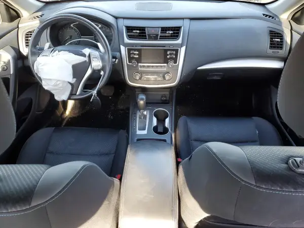 1N4AL3AP0GC160693 2016 NISSAN ALTIMA - Image 8
