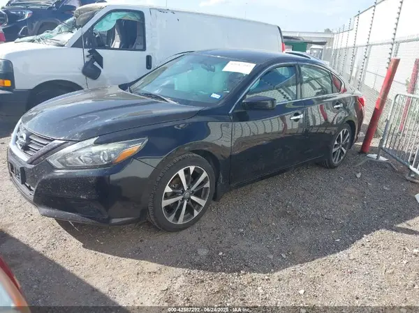 1N4AL3AP0GC164873 2016 NISSAN ALTIMA - Image 2