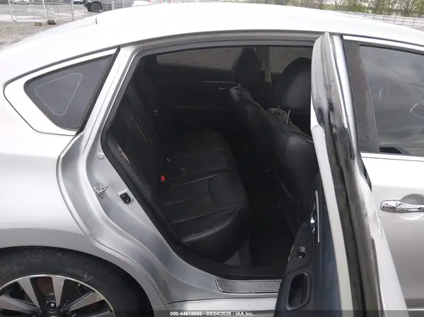 1N4AL3AP0GC165182 2016 NISSAN ALTIMA - Image 8
