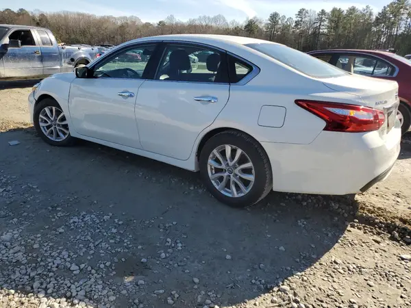 1N4AL3AP0GC165506 2016 NISSAN ALTIMA - Image 2