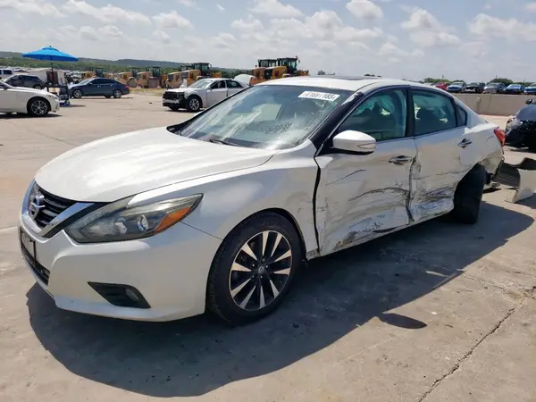 1N4AL3AP0GC168759 2016 NISSAN ALTIMA - Image 1