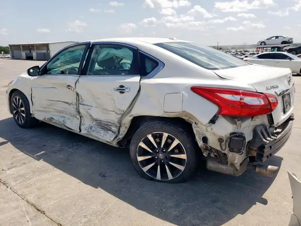 1N4AL3AP0GC168759 2016 NISSAN ALTIMA - Image 2