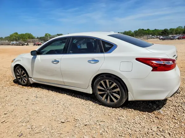 1N4AL3AP0GC174089 2016 NISSAN ALTIMA - Image 2
