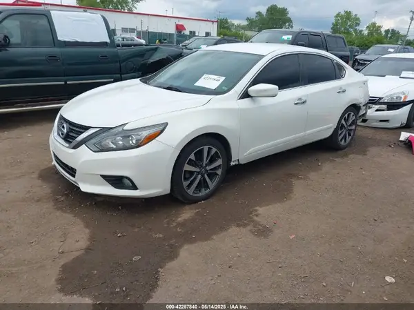 1N4AL3AP0GC174433 2016 NISSAN ALTIMA - Image 2