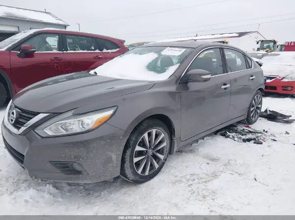1N4AL3AP0GC176019 2016 NISSAN ALTIMA - Image 2