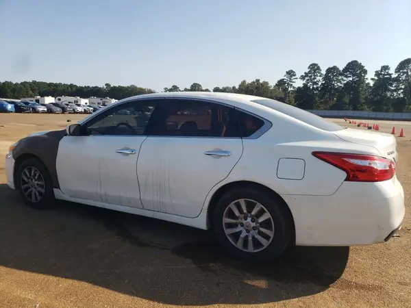 1N4AL3AP0GC179762 2016 NISSAN ALTIMA - Image 2