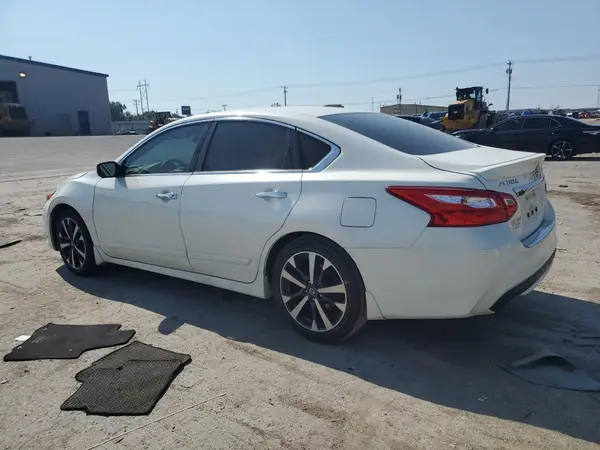 1N4AL3AP0GC180538 2016 NISSAN ALTIMA - Image 2