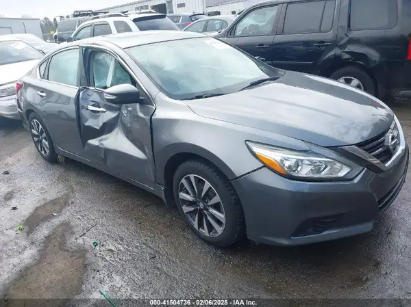 1N4AL3AP0GC195816 2016 NISSAN ALTIMA - Image 1