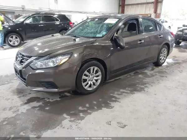 1N4AL3AP0GC205115 2016 NISSAN ALTIMA - Image 2