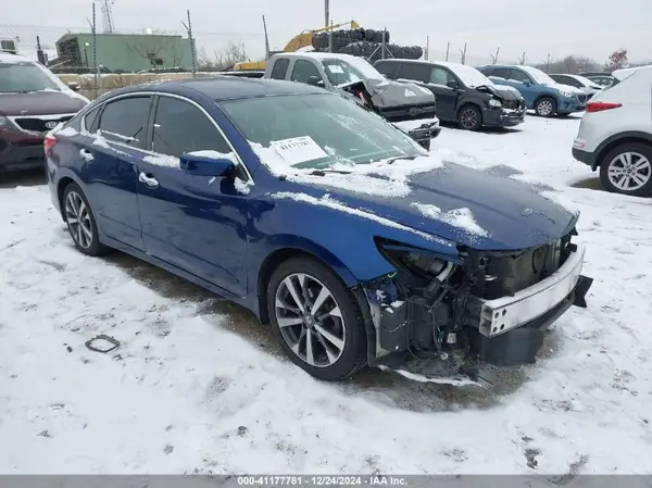 1N4AL3AP0GC206068 2016 NISSAN ALTIMA - Image 1