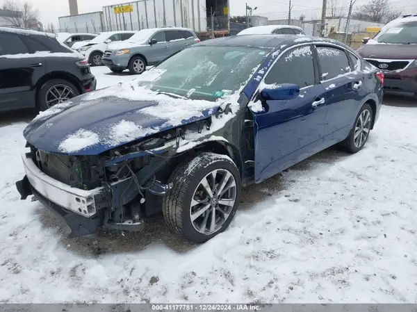 1N4AL3AP0GC206068 2016 NISSAN ALTIMA - Image 2