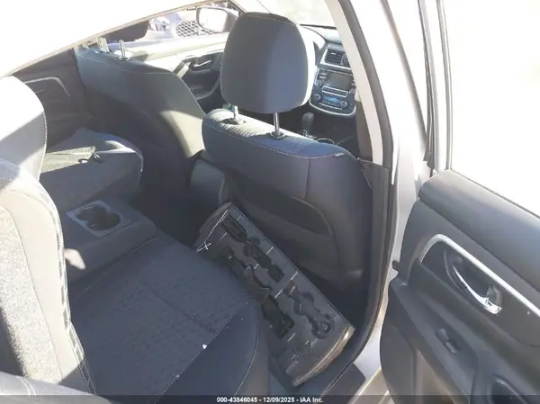 1N4AL3AP0GC208113 2016 NISSAN ALTIMA - Image 8